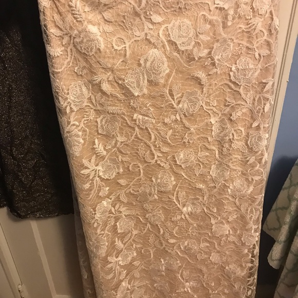 Wedding Dress - Picture 6 of 6